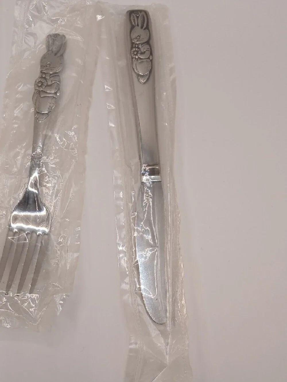 Oneida Peter Rabbit Child's Vtg Stainless Flatware Set of 4 (3 new, 1 used)